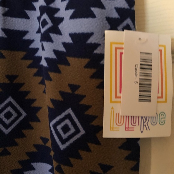 Lularoe Cassie Skirt - Picture 2 of 2